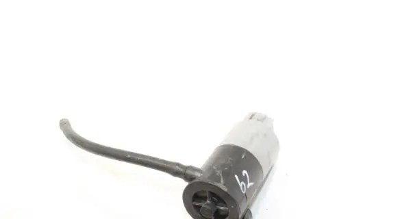 Toyota Auris 150 Windscreen/windshield washer pump