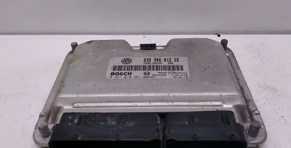 Skoda Fabia Mk1 (6Y) Engine control unit/module 038906012GD 0281010861