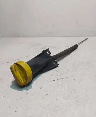 Renault Kangoo II Oil level dip stick 