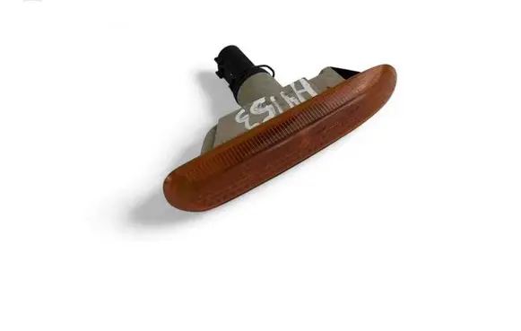 BMW 3 E46 Front indicator light 8370719