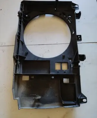 Citroen Xsara Picasso Radiator support slam panel 1039016
