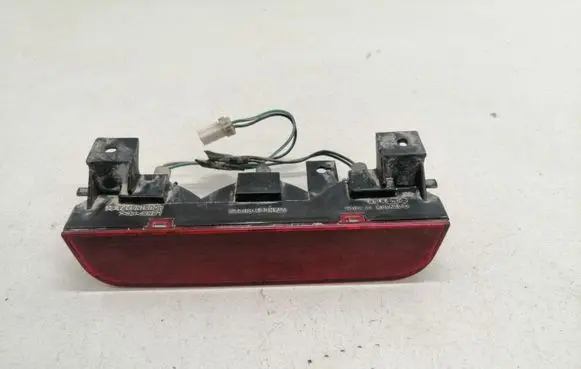 Mitsubishi Pajero Sport I Third/center stoplight P0223