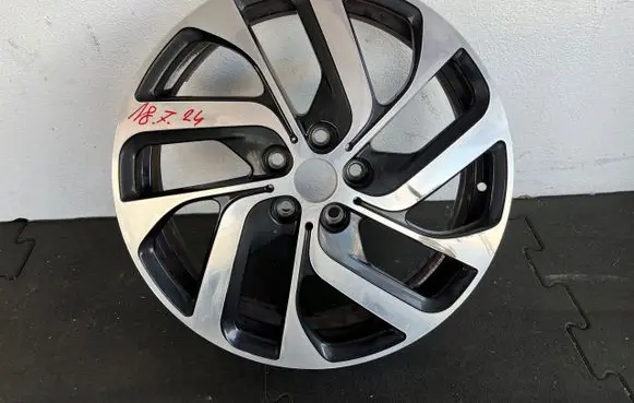 BMW i3 R19 alloy rim 6856895