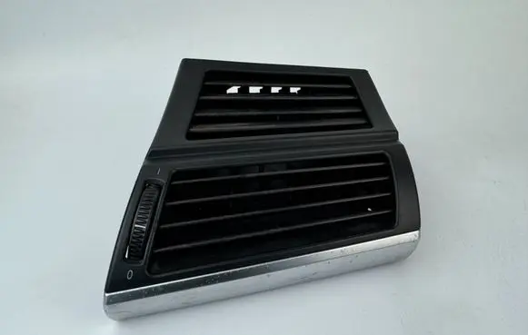 BMW X5 E70 Dashboard side air vent grill/cover trim 7161804