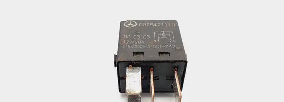 Mercedes-Benz A W176 Other relay 0025421119