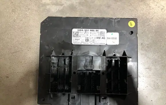 Skoda Octavia Mk4 Central body control module 5WA937086BE