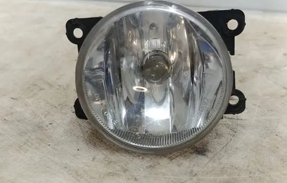 Peugeot 2008 I Front fog light A046192