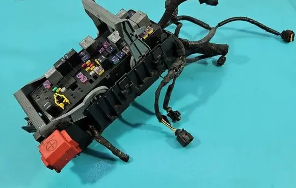 Fiat Freemont Fuse box set 68143318AE IMPRK1561450