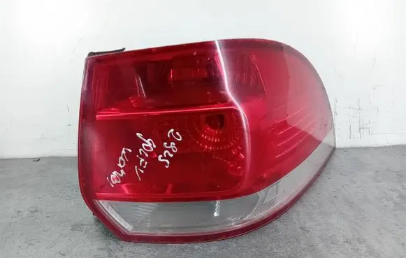 Volkswagen Golf V Rear/tail lights