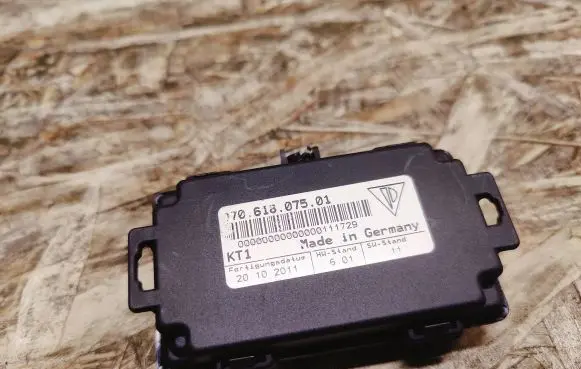 Porsche Panamera (970) Battery control module 97061807501