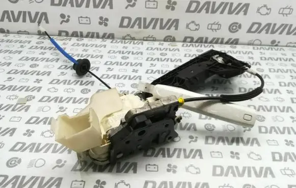 Audi A5 8T 8F Front door lock 8J2837016C