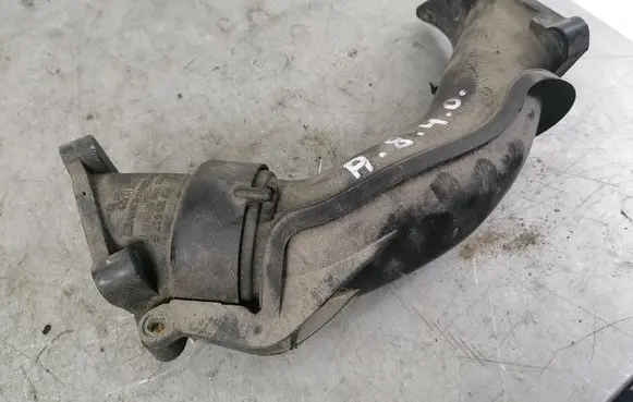 Audi A8 S8 D3 4E Intercooler hose/pipe 057145762E