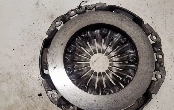 Opel Vivaro Pressure plate