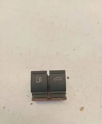 Volkswagen PASSAT B6 Fuel tank opening switch 3C09599038