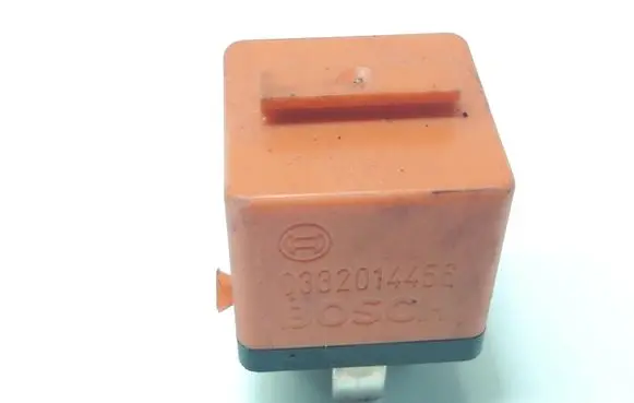 BMW 5 E34 Other relay 0332014456