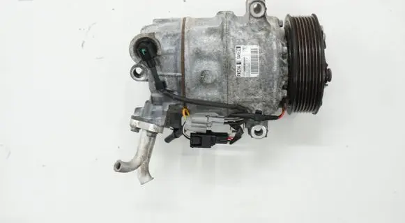Renault Megane IV Air conditioning (A/C) compressor (pump) 926001268RACR 926001268R