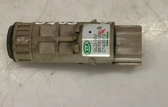 KIA Sorento Parking PDC sensor 957002P100 C143912