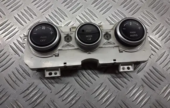 Mazda 6 Interior fan control switch 