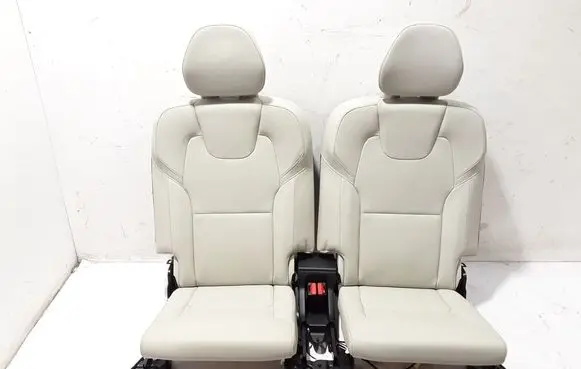Volvo XC90 Rear seat 