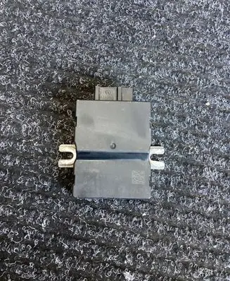 BMW X2 F39 Fuel injection pump control unit/module 7476687 26043152A