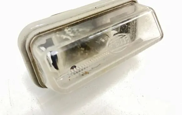 Toyota Avensis T250 Number plate light E1001479