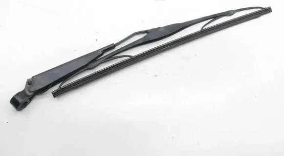 Chrysler Voyager Rear wiper blade arm