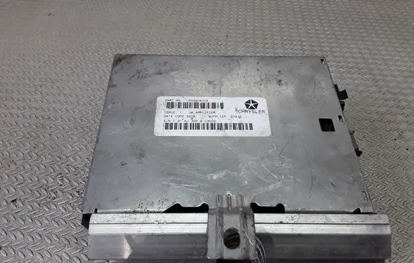 Chrysler Stratus Sound amplifier P04608313