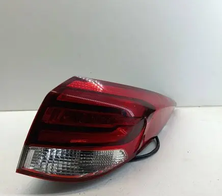 Hyundai i40 Rear/tail lights 924023Z5