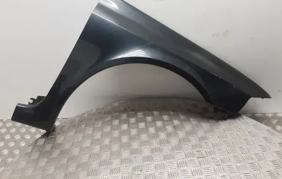 Renault Laguna II Fender 8200295804