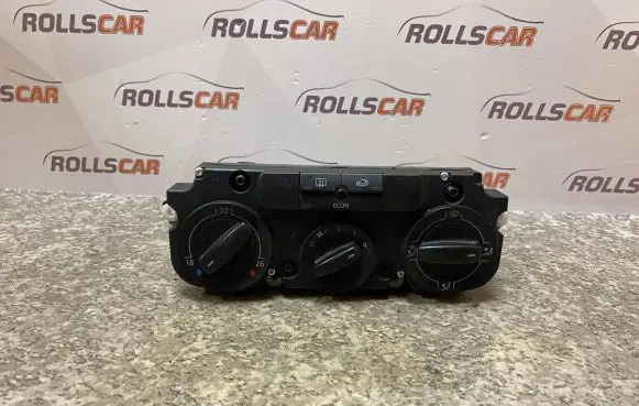 Volkswagen PASSAT B6 Climate control unit