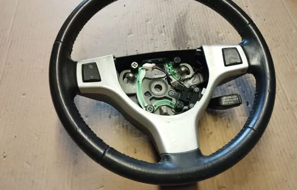 Chrysler Voyager Steering wheel 0ZP231DVAE