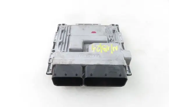 Mercedes-Benz C AMG W204 Engine control unit/module 2711502979 0044469440 5WK90716