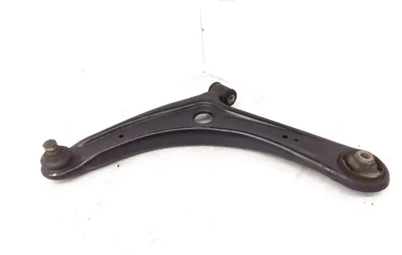 Mitsubishi Outlander Front lower control arm/wishbone
