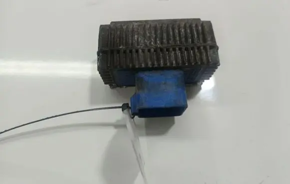 Opel Zafira B Glow plug pre-heat relay 55353011