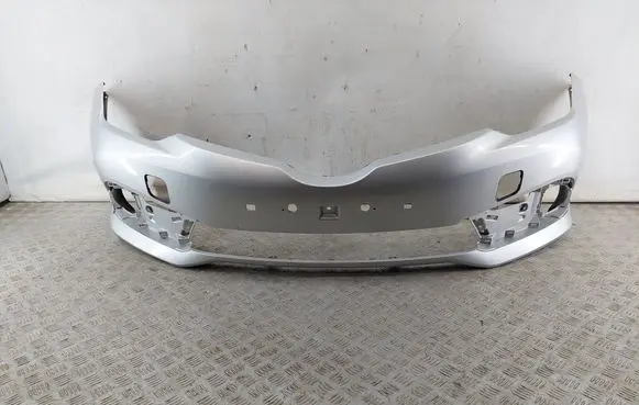 Toyota Auris E180 Front bumper 5211902K40