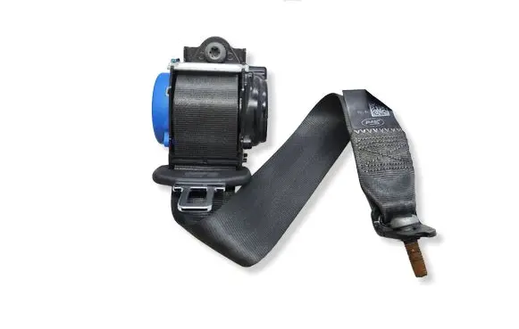 Ford Mondeo MK V Rear seatbelt 1015747