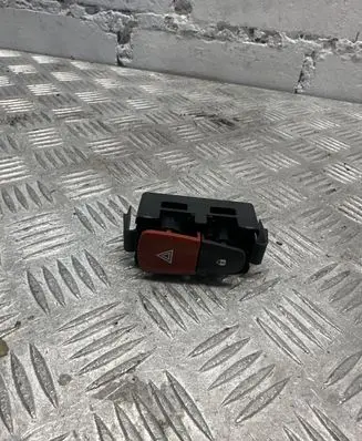 Renault Scenic III - Grand scenic III Hazard light switch 8200409382 8200523299 8200483813