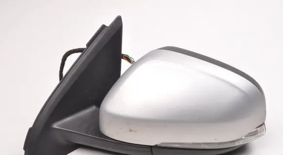 Volvo V60 Front door electric wing mirror 