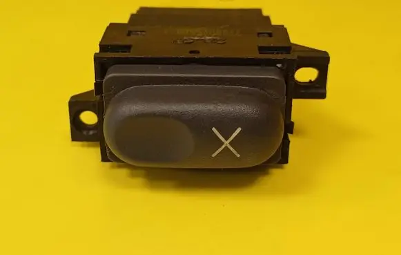 Renault Espace III Central locking switch button 7700875680