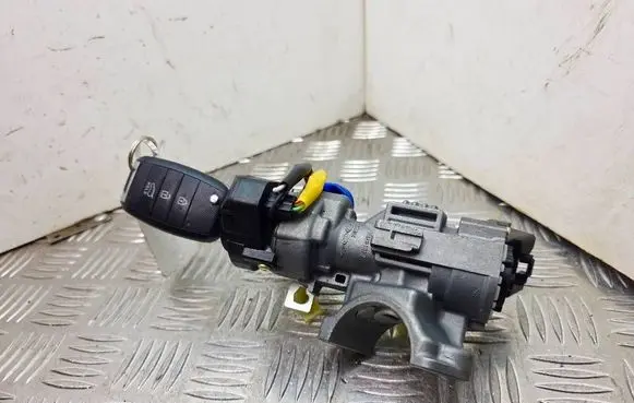 KIA Carens III Ignition lock 49A6101110