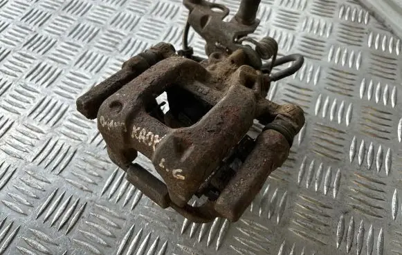 Volkswagen Caddy Rear brake caliper