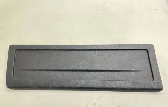 Volkswagen PASSAT B6 Other trunk/boot trim element 3C9867464