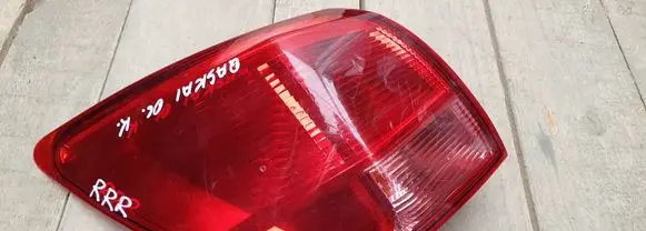 Nissan Qashqai Rear/tail lights