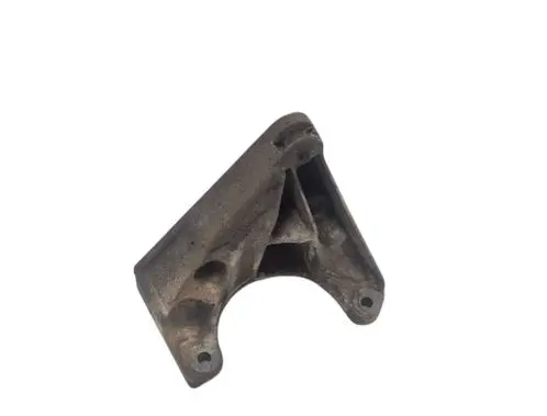 Audi A6 S6 C4 4A Engine mounting bracket 4A0199353A