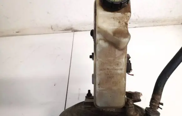 Toyota Corolla E120 E130 Brake fluid reservoir 744712514