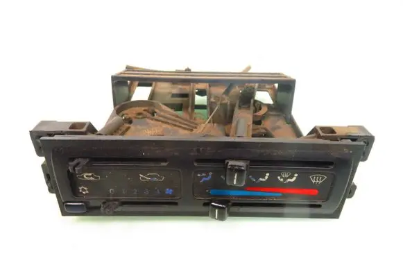 Nissan Terrano Interior fan control switch 
