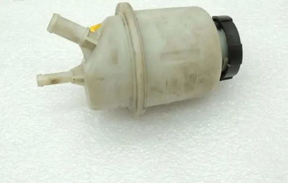 Nissan Navara D40 Power steering fluid tank/reservoir 49180EA000