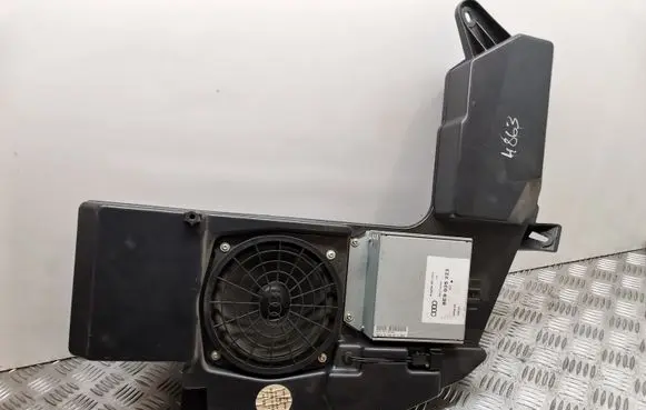 Audi A4 S4 B6 8E 8H Subwoofer speaker 8E903538203S 8E9035223