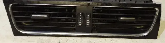 Audi A4 S4 B8 8K Dash center air vent grill 8T1820951B