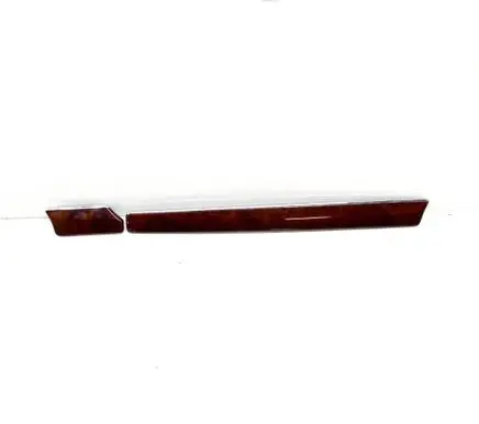 Dashboard glove box trim